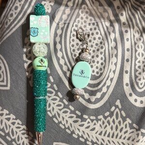 Green and Silver Matching Pen & Phone Charm Set.